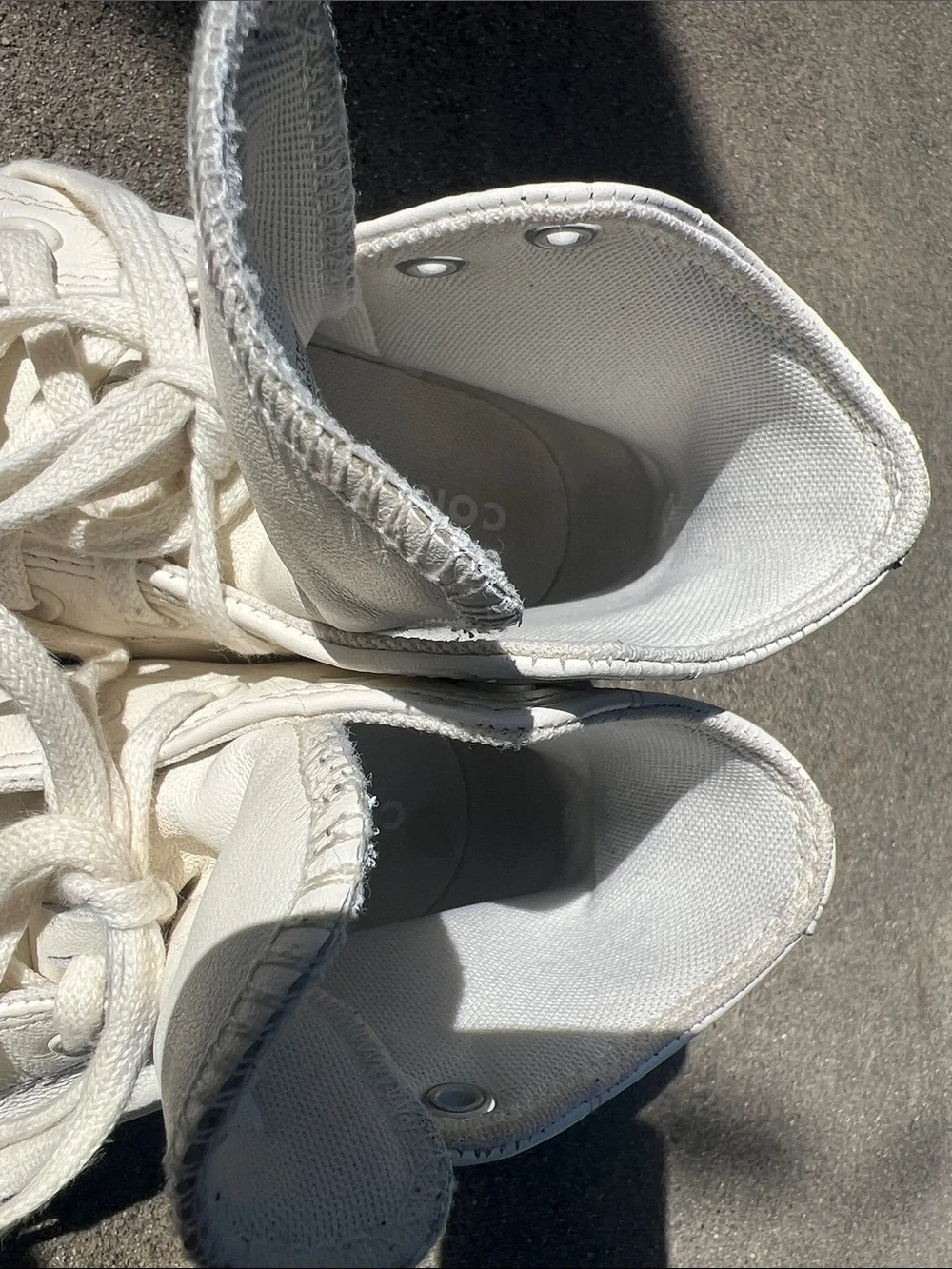 Size 8.5 Converse Chuck Taylor All Star Lugged Heel Leather Platform sneakers